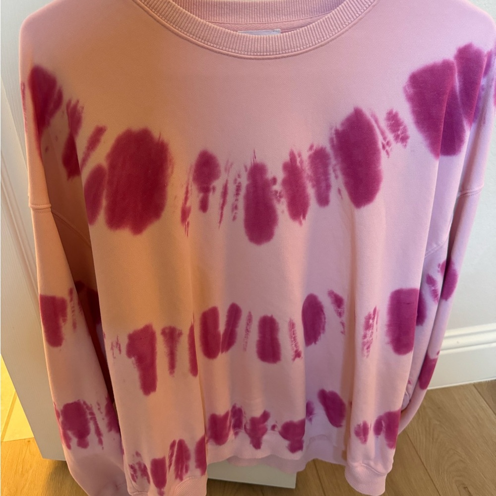 Lot of 5 large boutique sweatshirts